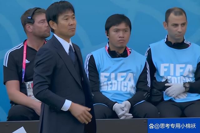 张子洲手上只是稍稍用了一点力，洪五便顿时感觉脖子剧痛无比，完全喘不过气，感觉比上吊还要让人痛苦，喉结似乎都要被他大力捏碎。